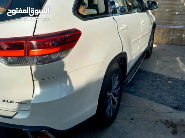 Used Toyota Highlander in Baghdad