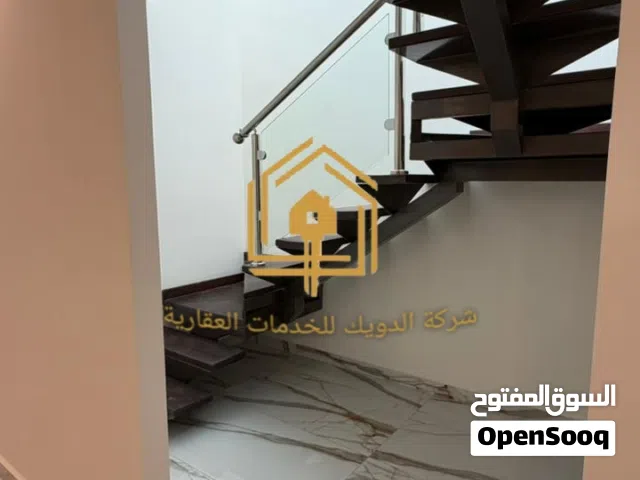 300 m2 5 Bedrooms Apartments for Rent in Amman Um El Summaq