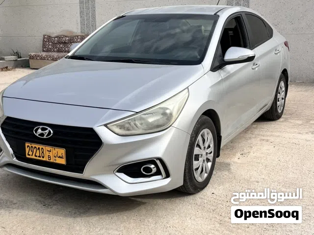 2018 هيونداي اكسنت SE