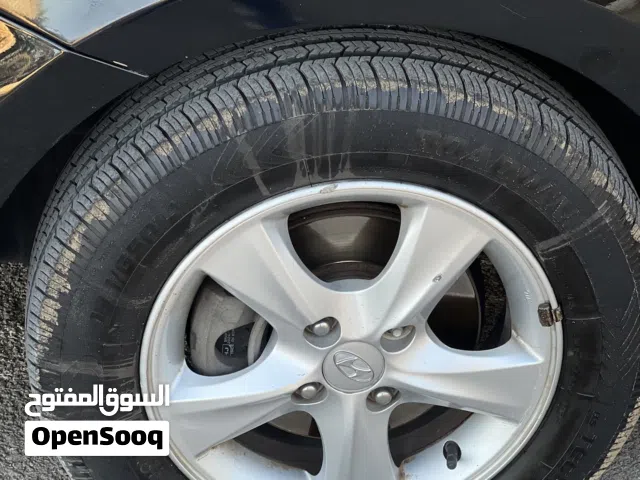 2013 هيونداي اكسنت GL