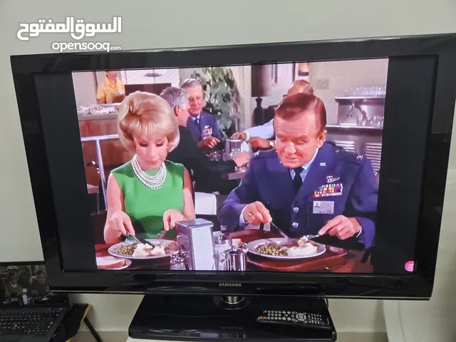 Samsung 55” PlasmaTV – Full HD Picture – With Remote – Needs External Speakers