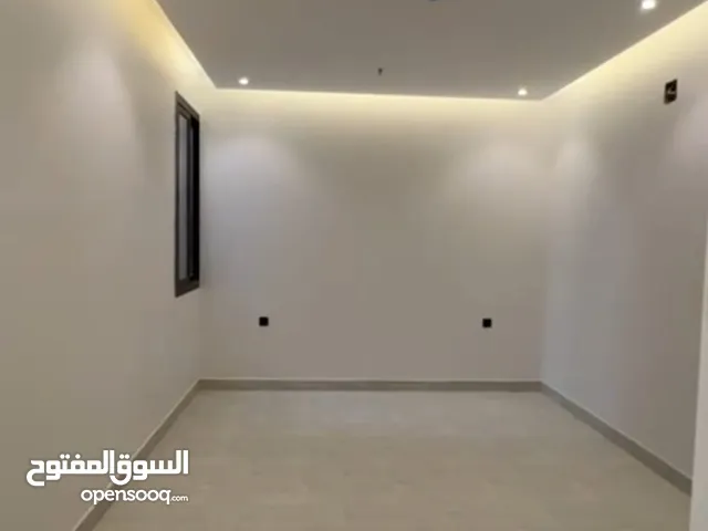 180 m2 5 Bedrooms Apartments for Rent in Al Riyadh Al Arid