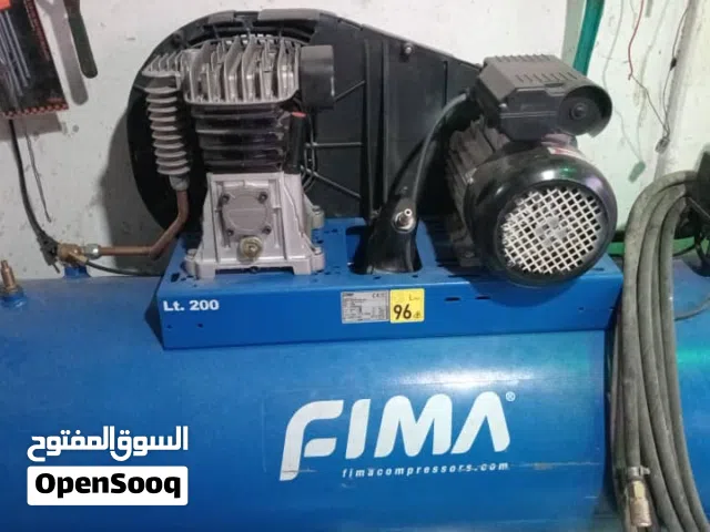ماطور هوا ايطالي 200لتر للبيع داخل صنعاء  مستخدم شهر فقط .....!