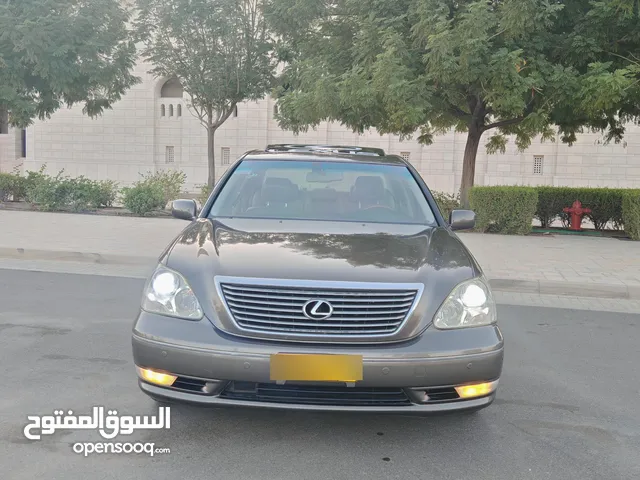 Used Lexus LS in Al Dakhiliya