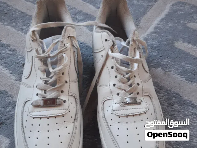 NIKE AIRFORCE