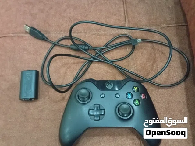السلام عليكم يد اكس بوكس ون وكاله مع بطاريه وشاحنها مع محول السعر 27 دينار