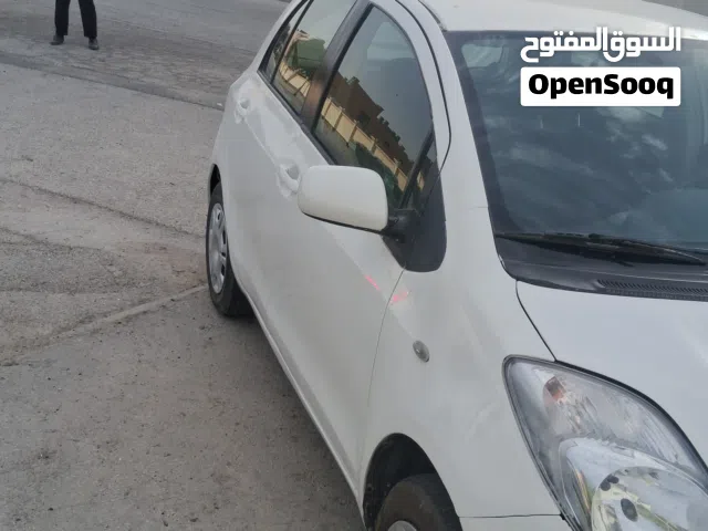Toyota yaris 2008