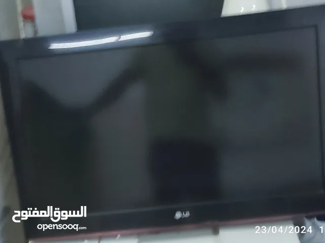 LG Plasma 32 inch TV in Al Riyadh