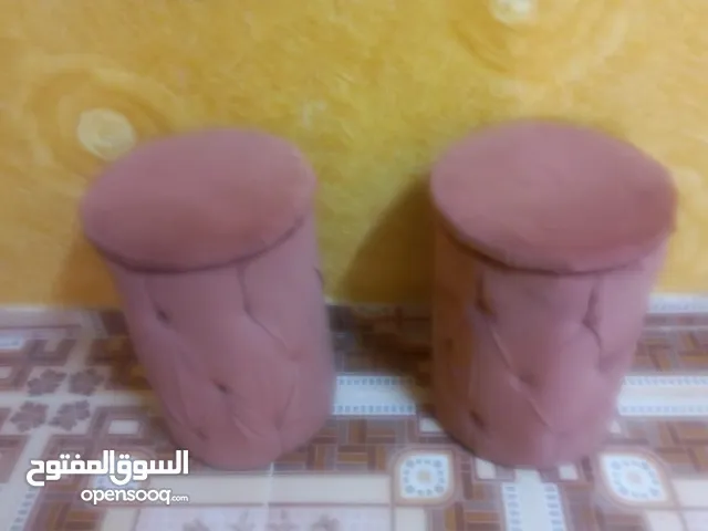 الاغراض مستعمله ولاكنها نظيفه وامورها طيبــــةة. اي غرض تريده تواصل معي