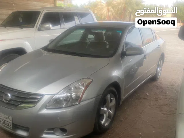 Used Nissan Altima in Hawally