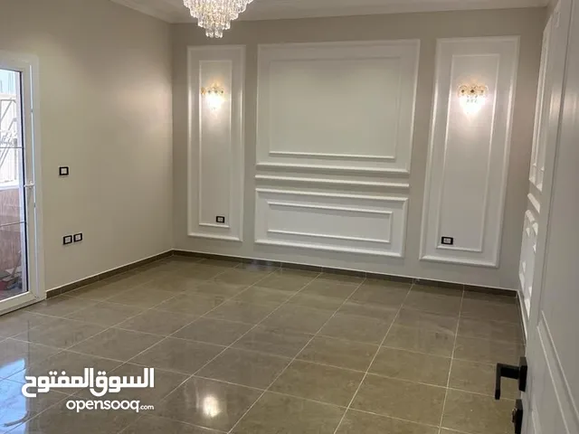 120 m2 3 Bedrooms Apartments for Rent in Benghazi Venice