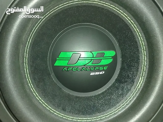 للبيع جديد استعمال شهر واحد فقط DB 2000W مع صندوق مع جهاز 2000W Avatar السعر 250 قابل للتفاوض