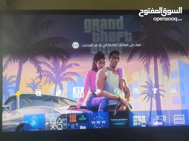 PlayStation 4 fat للبيع مستعمل يشبه الجديد