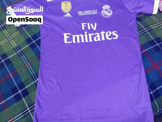 بلوزة رونالدو 2016 جديد غير مستعمل فقط ب 13 / فيفا اديدس 11 دوري ابطال   يوجد جميع المقاسات