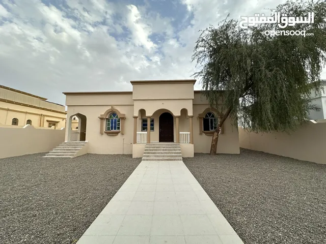 250m2 5 Bedrooms Villa for Sale in Buraimi Al Buraimi