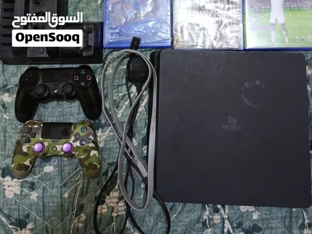 بلي فور+اقراق+يدات عدد2+قاعده شحن+ستاند بلي(جهاز قابل للتهكير) عنواني البصرة ابو الخصيب وتوصيل داخل