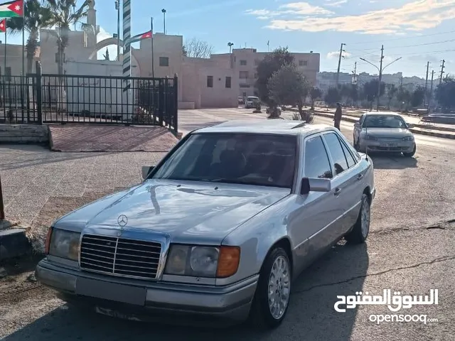 مرسيدس بطه 1990