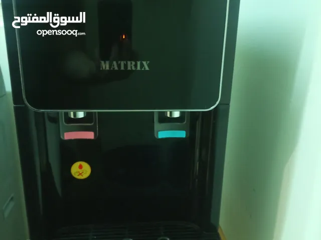 فلتر براد ماء للبيع خمس مراحل بشاشة ملونه و حنفية عدد2 وحده للماء البارد وثانية للحار