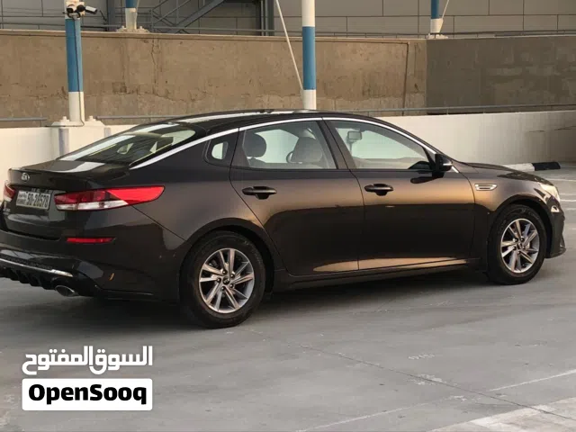 2019 كيا اوبتيما Standard