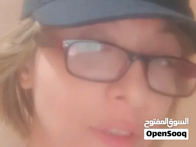 An American native prepares the future elite club members