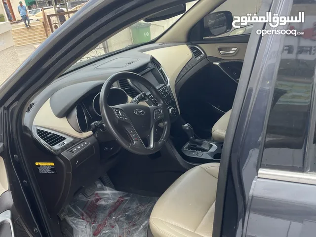 Used Hyundai Santa Fe in Dhofar