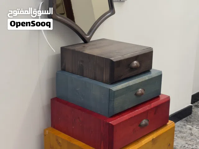 مرايا ودرج ديكور
