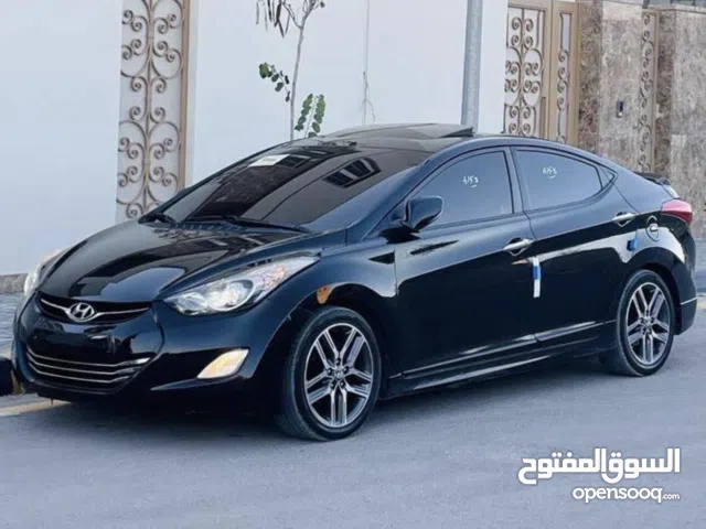 Used Hyundai Avante in Tripoli