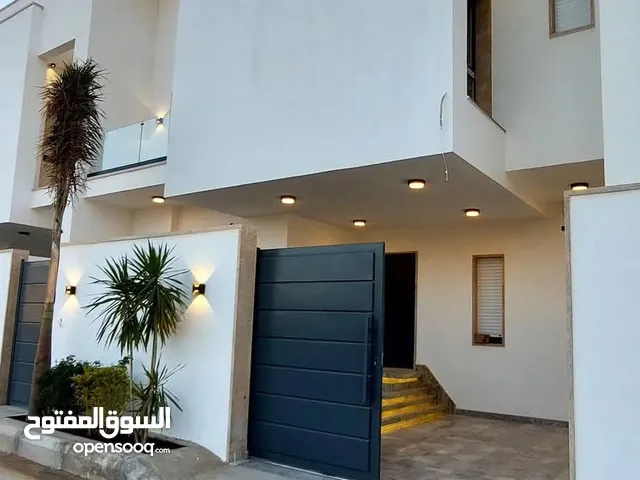 400 m2 5 Bedrooms Villa for Sale in Tripoli Al-Shok Rd