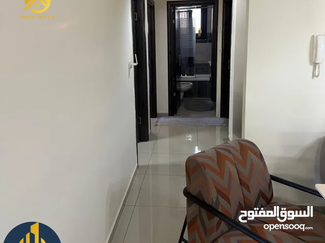 شقة مميزة للبيع بإطلالة رائعة
