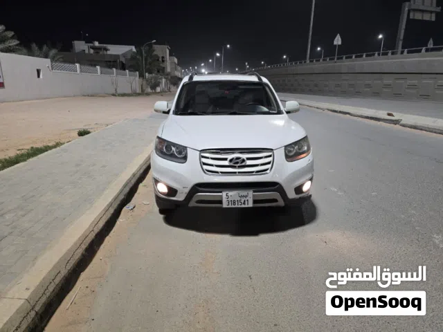 Used Hyundai Santa Fe in Tripoli