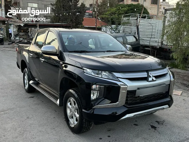 Used Mitsubishi L200 in Zarqa