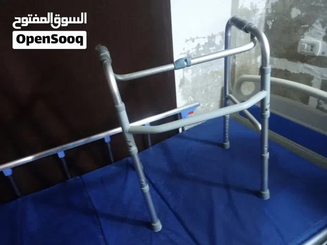 ادوات طبية بحالة الوكالة