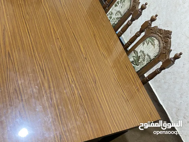 طاولة سفراه
