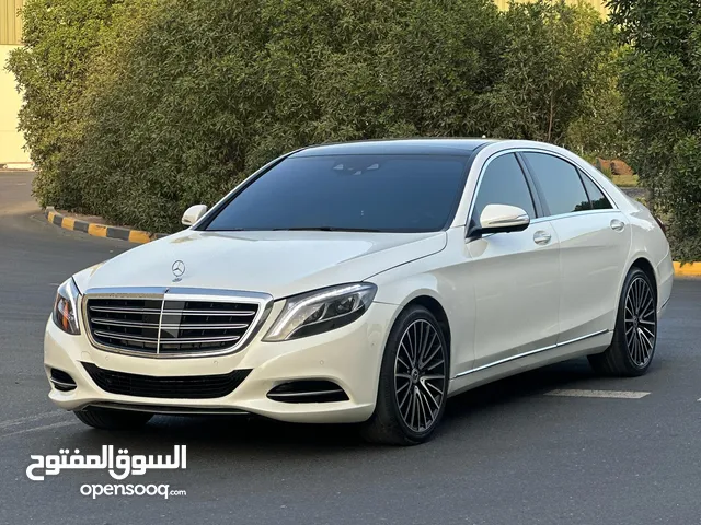 السيارة 2014 ديزل بحالة وكالة وارد كوريا الجنوبية