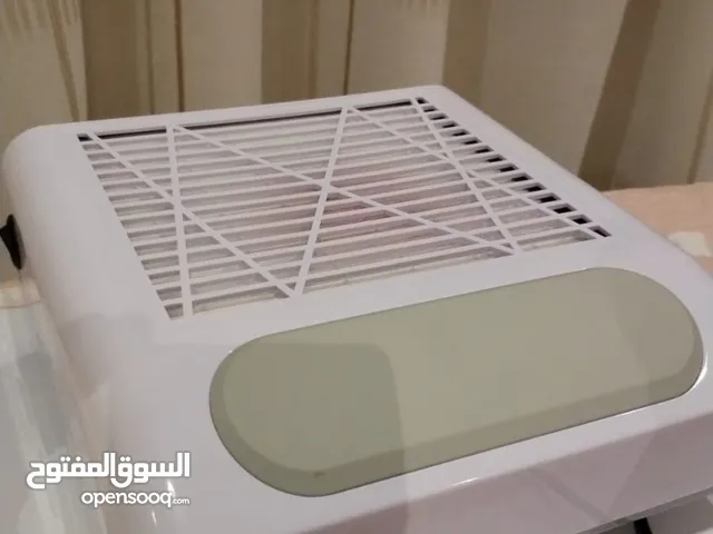 Nail dust vacuum and wax hair removal for sale فراغ مسمار الغبار وإزالة الشعر بالشمع للبيع