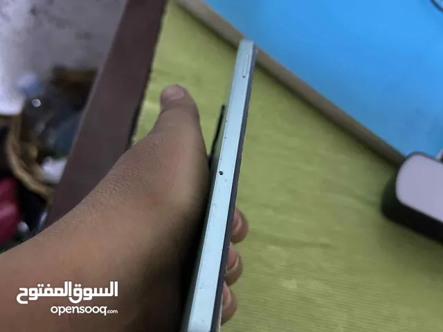 Infinix Smart 8 64 GB in Amman
