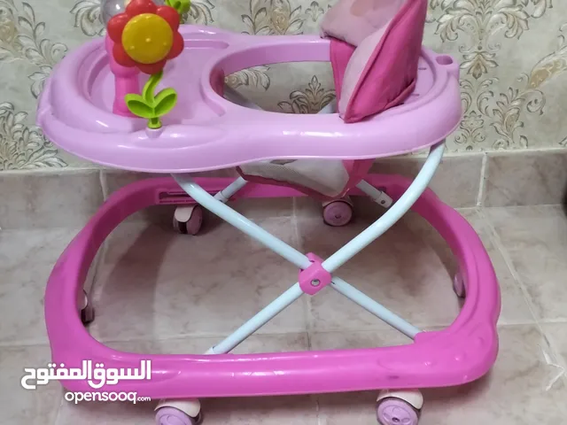 للبيع مشايه أطفال بسعر 3 دينار