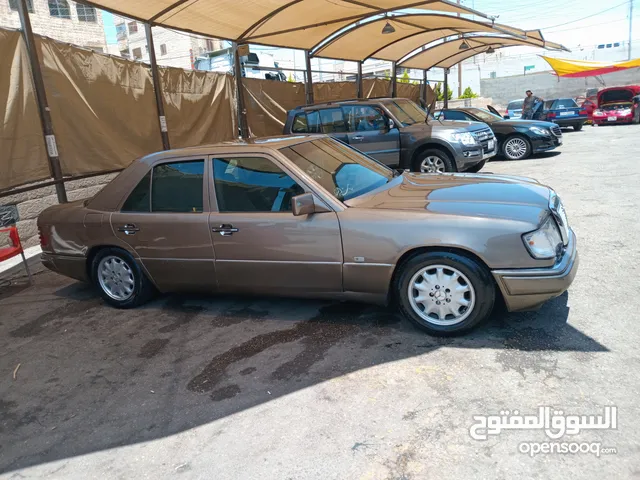 مرسيدس بطة موديل 90