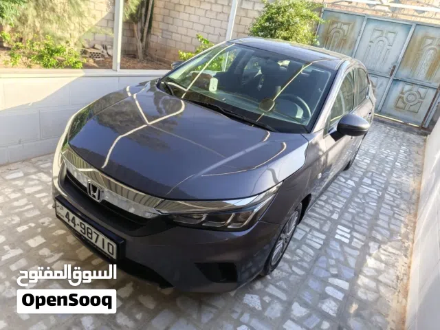 2021 هوندا سيتى LX