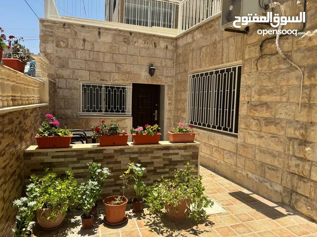 85 m2 1 Bedroom Apartments for Rent in Amman Shmaisani