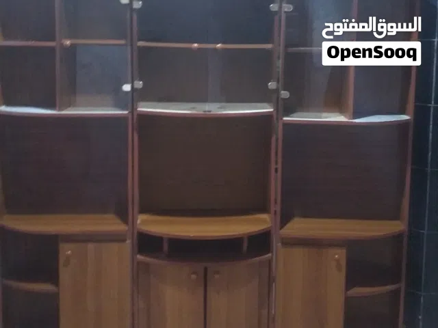 مكتبه تلاته قطع استعمال نضيف للبيع