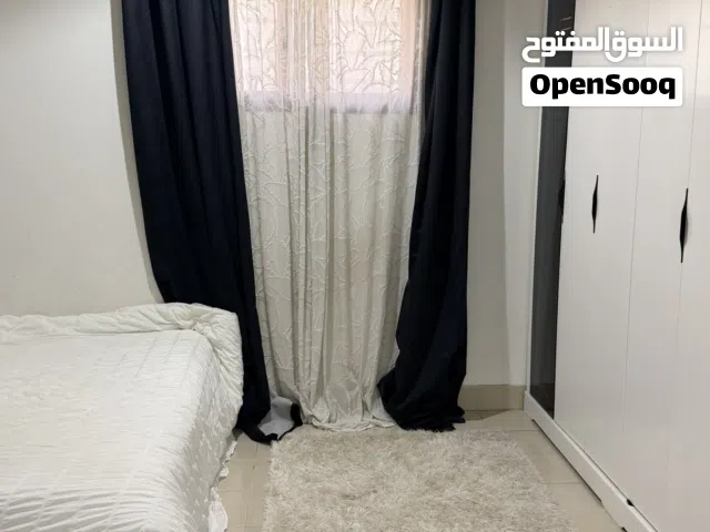 غرفة نوم كاملة للبيع بحالة جيدة
