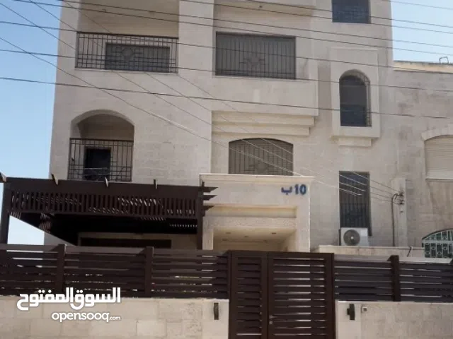 485 m2 More than 6 bedrooms Townhouse for Sale in Amman Shafa Badran