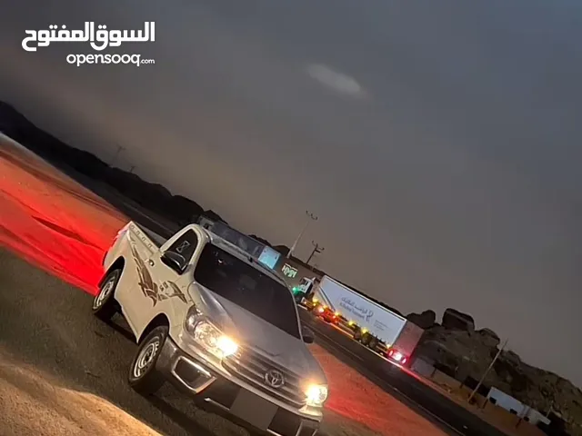 مطلوب تيوتا هايلكس غماره 4 شناكل يحون كانوو 2800 موديل 21 او 22
