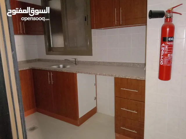 1100 ft 3 Bedrooms Apartments for Rent in Ajman Al Naemiyah