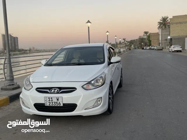 اكسنت للبيع