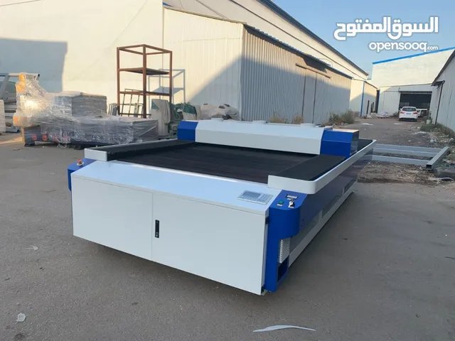 ماكينة ليزر مساحة كبيرة ( Co2 Laser 1325)