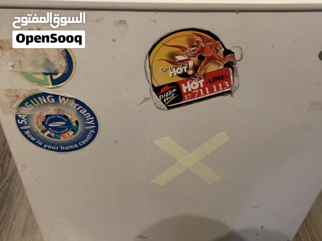ثلاجة صغيرة