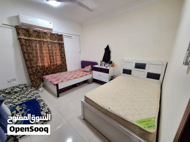 Bed spaces available in Janabiyah