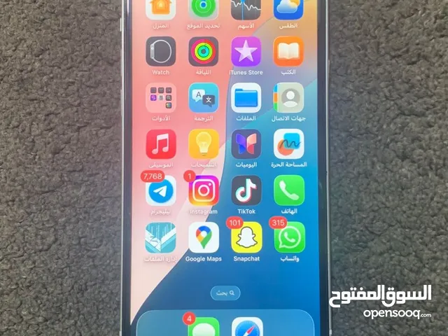 Apple iPhone 12 64 GB in Ajman